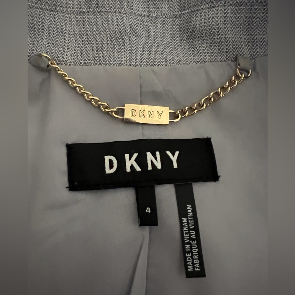 DKNY Two Button Grey Blazer Size 4 - Picture 5 of 5